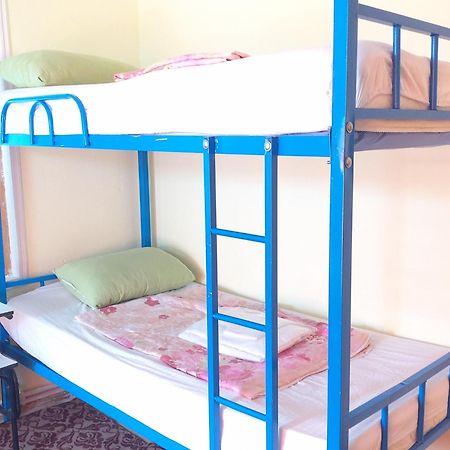 Canal Hostel Şǝki Buitenkant foto