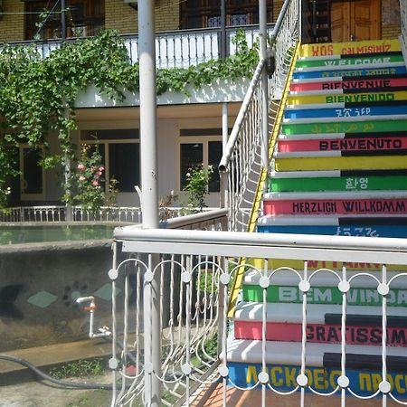 Canal Hostel Şǝki Buitenkant foto