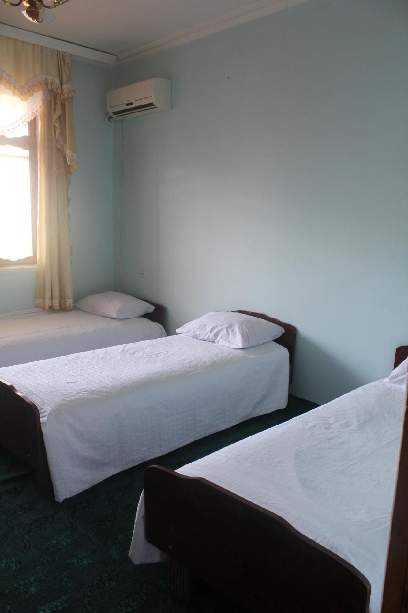 Canal Hostel Şǝki Buitenkant foto