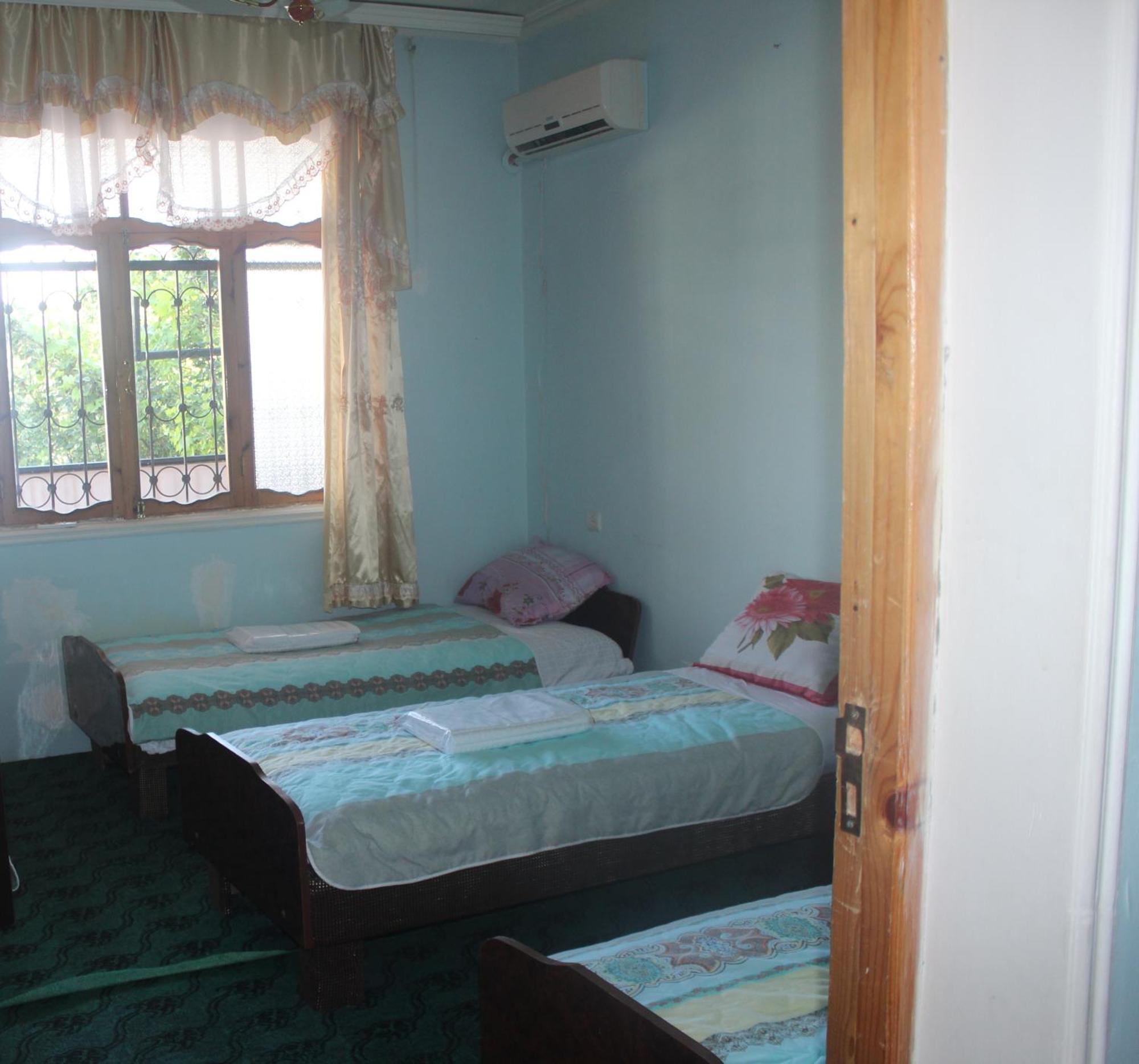 Canal Hostel Şǝki Buitenkant foto