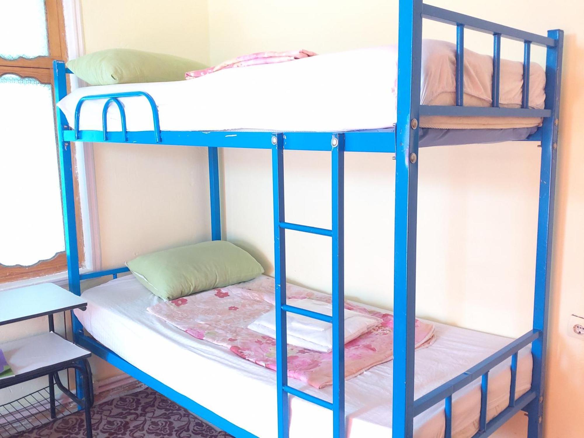 Canal Hostel Şǝki Buitenkant foto