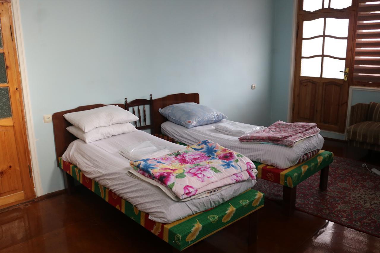 Canal Hostel Şǝki Buitenkant foto