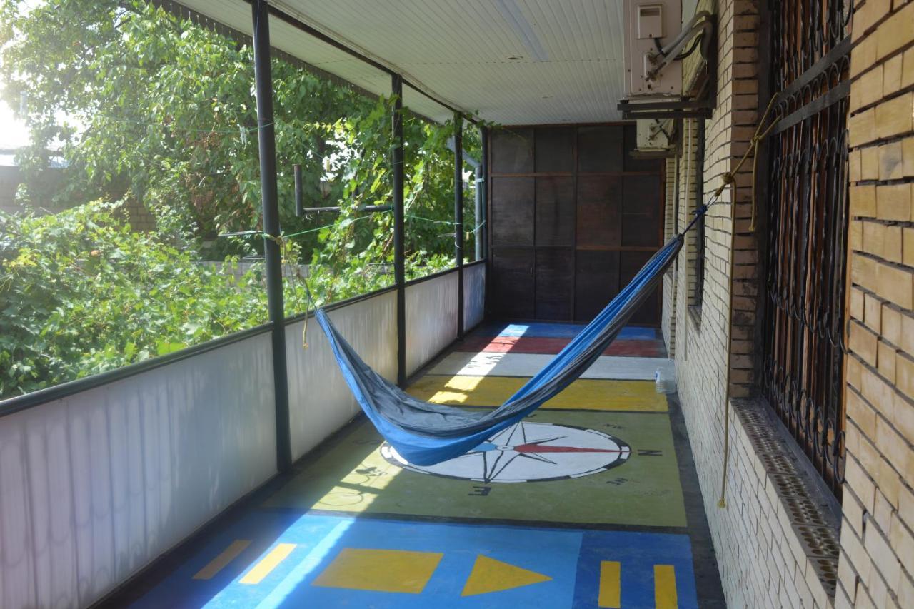 Canal Hostel Şǝki Buitenkant foto