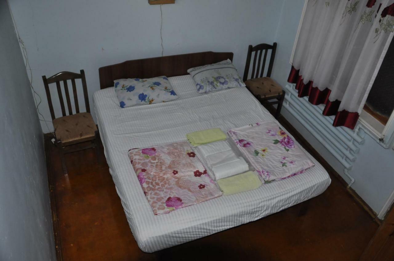 Canal Hostel Şǝki Buitenkant foto